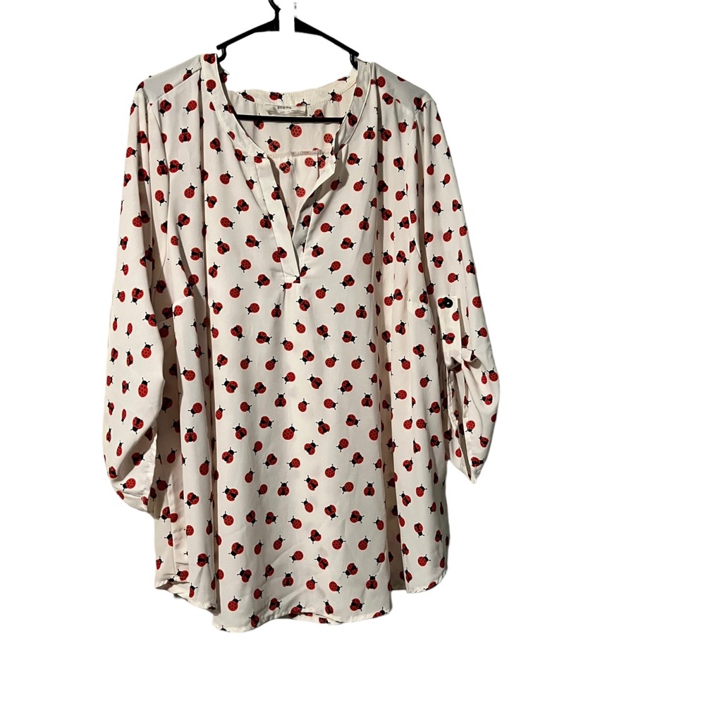 Poema 3X ladybug print top *damaged*